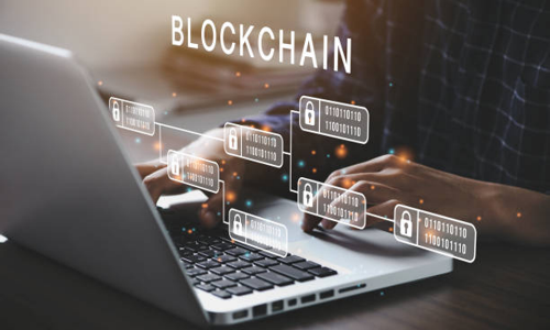 Accounting firms partners with blockchain